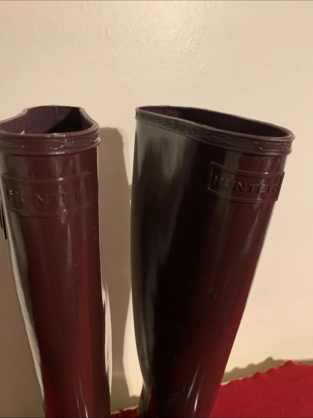 Hunter Tall Gloss Rain Boots in Deep Burgundy